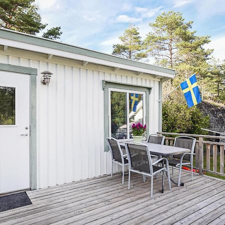 Cozy Home In Strmstad With Wifi Strömstad Kültér fotó