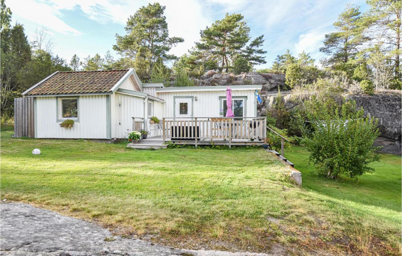 Cozy Home In Strmstad With Wifi Strömstad Kültér fotó